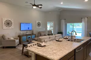 6392 Gardner Dr, Lakeland, FL 33813 - Photo 9