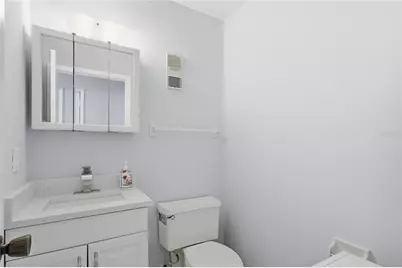 3801 N Oak Drive #A72, Tampa, FL 33611 - Photo 15