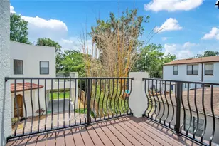 136 E Esther St, Orlando, FL 32806 - Photo 17