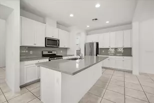 14154 Shocklach Dr, Winter Garden, FL 34787 - Photo 3