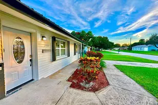 1987 Mosswood Dr, Melbourne, FL 32935 - Photo 7