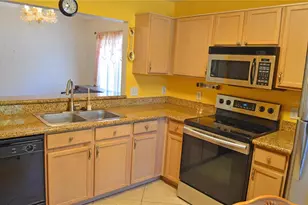 1609 Corolla Ct, Gotha, FL 34734 - Photo 5