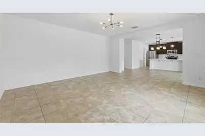 652 Samuel Place, Davenport, FL 33837 - Photo 5