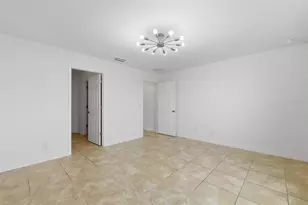 652 Samuel Pl, Davenport, FL 33837 - Photo 21