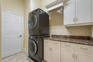 8340 Lake Burden Cir, Windermere, FL 34786 - Photo 55