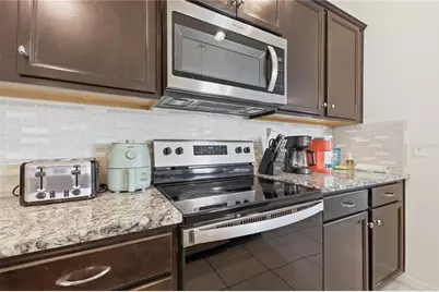 8956 Zurich Lane, Kissimmee, FL 34747 - Photo 9