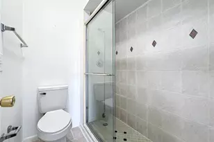 5381 Vineland Rd, Orlando, FL 32811 - Photo 13