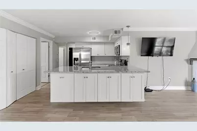 2400 Feather Sound Drive #1136, Clearwater, FL 33762 - Photo 5