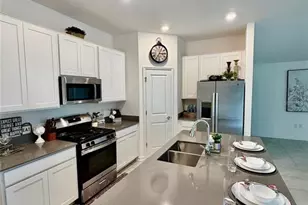 9347 Revere Ave, Leesburg, FL 34788 - Photo 15