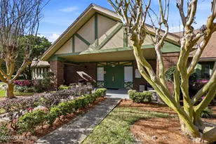8153 Sutton Pl N, Jacksonville, FL 32217 - Photo 47
