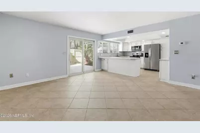 8153 Sutton Place N, Jacksonville, FL 32217 - Photo 17