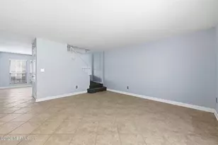 8153 Sutton Pl N, Jacksonville, FL 32217 - Photo 19