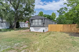 33514 Luana Ct, Leesburg, FL 34788 - Photo 7