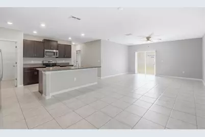 7329 Canterbury Bells Court, Tampa, FL 33619 - Photo 13