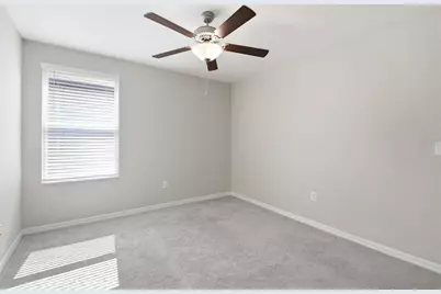 7329 Canterbury Bells Court, Tampa, FL 33619 - Photo 43