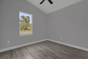 1126 S Thompson Ave, Deland, FL 32720 - Photo 17