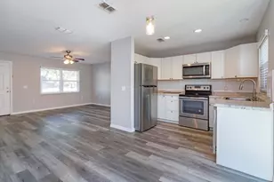 300 Ballard Ave, Deland, FL 32724 - Photo 9