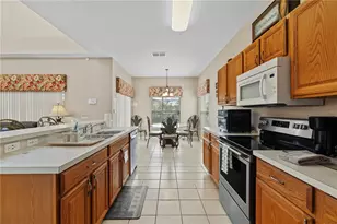 602 Highgate Park, Davenport, FL 33897 - Photo 13