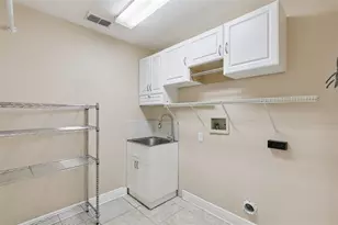 7670 Milano Dr, Orlando, FL 32835 - Photo 31
