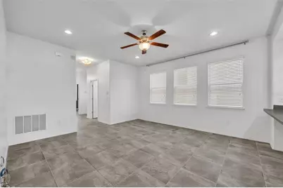 2548 Nouveau Way, Kissimmee, FL 34741 - Photo 5