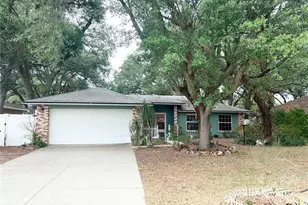 210 Madison St, Minneola, FL 34715 - Photo 1