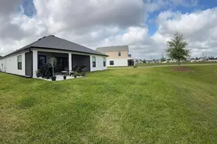 2655 Cleveland Pl, Middleton, FL 34762 - Photo 21