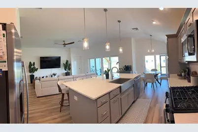 2655 Cleveland Place, Middleton, FL 34762 - Photo 5