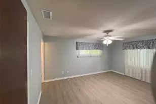 4503 Crichton Ln, Orlando, FL 32806 - Photo 11