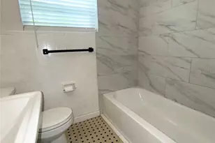1016 Alba Dr, Orlando, FL 32804 - Photo 15