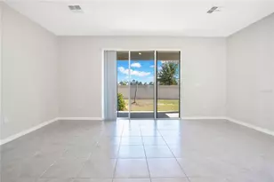 5359 Pinecone Ct, Wildwood, FL 34785 - Photo 5