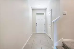 5359 Pinecone Ct, Wildwood, FL 34785 - Photo 3