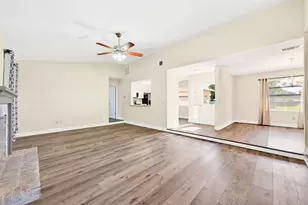 745 Mentmore Cir, Deltona, FL 32738 - Photo 5