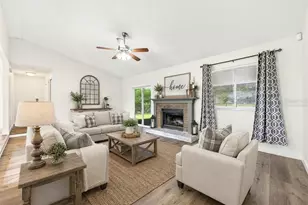 745 Mentmore Cir, Deltona, FL 32738 - Photo 3