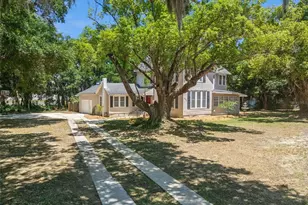 605 E Lakeview Ave, Eustis, FL 32726 - Photo 27