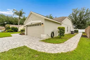 10212 Pointview Ct, Orlando, FL 32836 - Photo 3