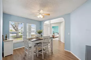 12620 Waterhaven Cir, Orlando, FL 32828 - Photo 7