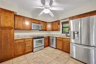249 W Lake Faith Dr, Maitland, FL 32751 - Photo 9