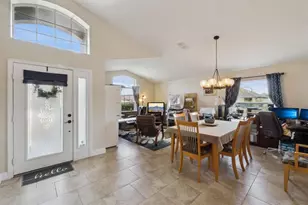 19668 Knight Tale Ln, Orlando, FL 32833 - Photo 5