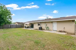5827 Flori Ln, Orlando, FL 32808 - Photo 23