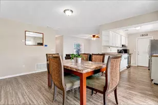 5827 Flori Ln, Orlando, FL 32808 - Photo 9