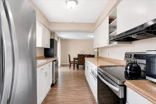 5827 Flori Ln, Orlando, FL 32808 - Photo 11
