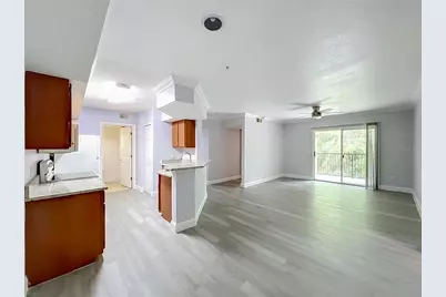738 Crest Pines Drive #728, Orlando, FL 32828 - Photo 3