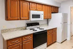738 Crest Pines Dr, Orlando, FL 32828 - Photo 3