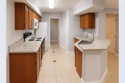 738 Crest Pines Drive #728, Orlando, FL 32828 - Photo 5