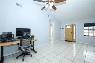 1016 Gwyn Cir, Oviedo, FL 32765 - Photo 7