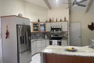 4696 Long Lake Dr, Sarasota, FL 34233 - Photo 29