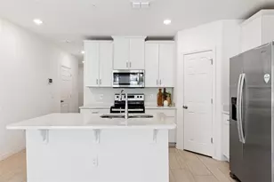 2097 Crape Jasmine Ln, Orlando, FL 32824 - Photo 11