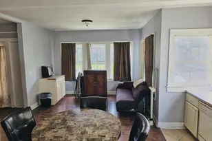 203 W South Ave, Tampa, FL 33603 - Photo 5