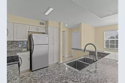 13839 Fairway Island Drive #1111, Orlando, FL 32837 - Photo 7