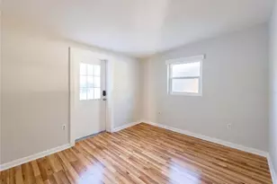 911 New York St, Edgewater, FL 32132 - Photo 7